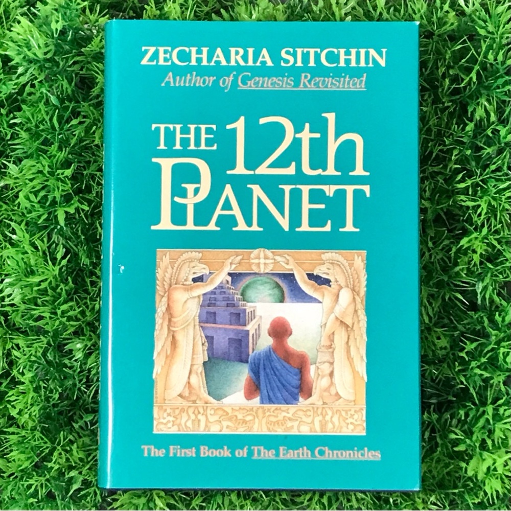 The 12th Planet Book by Zecharia Sitchin 1991 Vintage Book Aliens